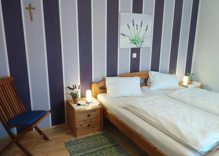 Rebenlandhof بيت ريفي 4*